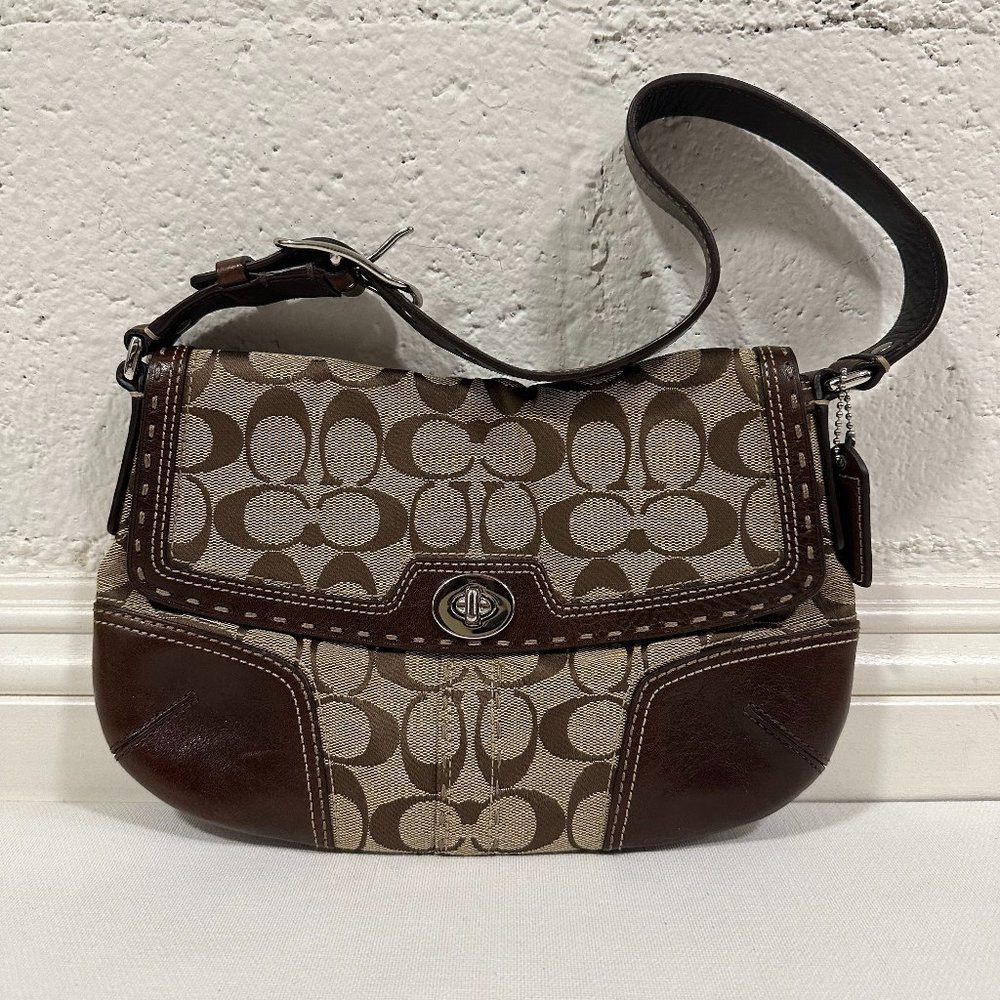 Coach Hamptons Signature Small Flap Purse Handbag #11574 NWT